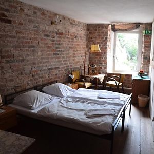 Zimmer mit Queensize-Bett